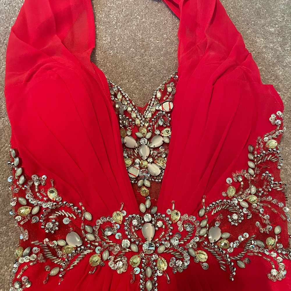 Beautiful red sequin prom or pageant dress. - Picture 5 of 9